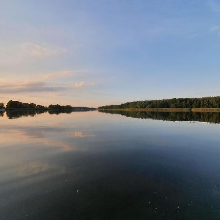 Hotel Luett Huett Rechlin Exteriér fotografie