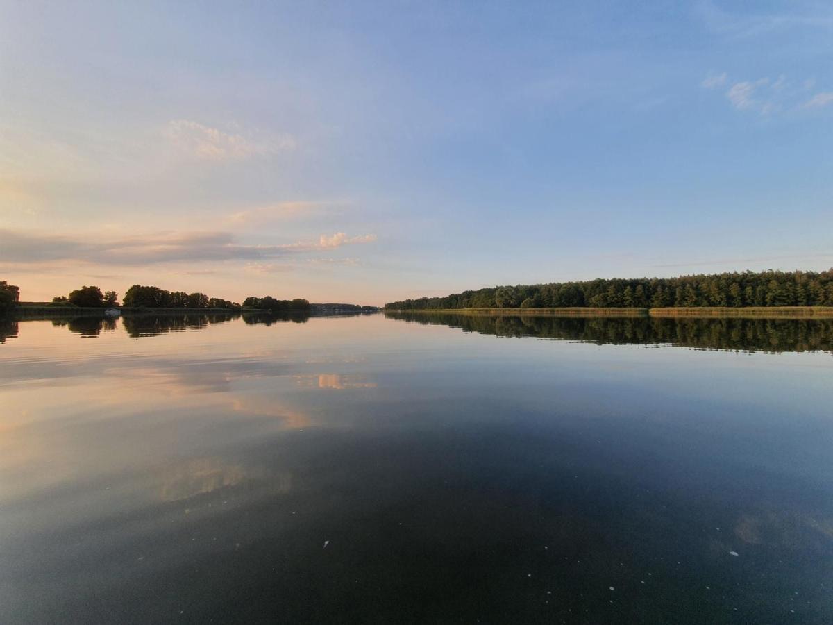 Hotel Luett Huett Rechlin Exteriér fotografie